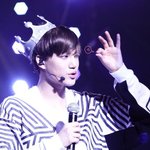 [카이] 애기 고화질 턱선이 <b>배신</b>을...