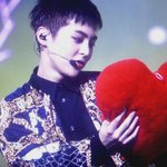 [EXO] 눈에서  꿀떨어진다 민석아 