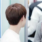 [EXO] 달라던 도경수 <b>뒤통수</b>사진은 여기있어 아ㅜㅜ