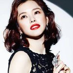<b>매혹적</b>인 레드립의 女스타