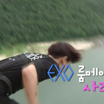 [EXO] 엑소 룸메이트 사랑하자! 외치며 번지<b>점프</b>