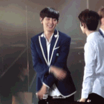 [EXO] 찬열이 애교 움짤뜬거 봄?ㅋㅋ졸귀