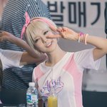 야구유니폼이 잘어울리는 초아