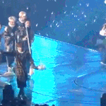 [EXO] 휴지 <b>배포</b>중인 씽이