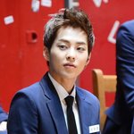 [시우민] 한 <b>여름밤</b>의 으르렁 B컷 시우민