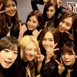 [EXO] 방금뜬 소시사진인데