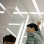 [EXO] 경수 머리 맞을때 아<b>팟</b>겟다 ㅋㅋ....