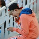 [EXO] 빨리 자고 빨리 일어나서 밥먹고 싶은데