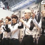 [vixx] 빅스 일본하이터치회 <b>상냥</b> 돋네!:)