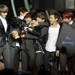 [EXO] "이렇게 큰 상 주신것도 <b>감사</b>한데,"