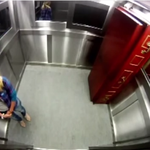 [공토다] 엘리베이터에 <b>시체</b>와 같이 탄다면?