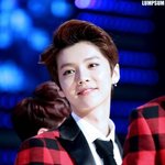 [EXO] 얘네처럼 다 잘 생긴애들 있냐