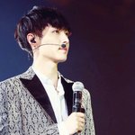 [EXO] “저는 <b>연하</b>가 좋아요"