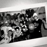 [EXO] 난 <b>이사진</b> 절대못지워..
