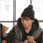 [EXO] <b>치킨</b><b>조각</b> 끼워맞추는 종대
