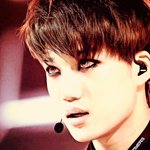 [카이] 이날 화장은 <b>역대</b>급이다 진짜ㅋㅋㅋㅋ