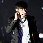 [EXO] 근데 연예인들 일반인이랑사귀면 잘안걸림
