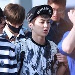 [EXO] 민석이 오늘 엠씨엠가방 ㅋㅋㅋ