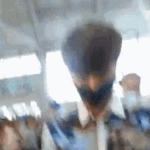 [EXO] 공항에서 카이 밀치는 <b>여자</b>