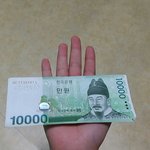 [exo] 그 손에 <b>지폐</b>올려놓는거 어떻게하는거야