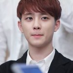 [EXO] "팬들을 돈에 <b>관여</b>하지 마세요."