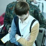 [EXO] 진짜 <b>만약</b> 준면이가 너 가만히 서있는데 다가와서