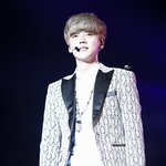 [EXO] 루한이사진만보면진짜감탄사<b>폭발</b>함