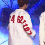 [EXO] <b>애교</b>부리고 숨는 종대