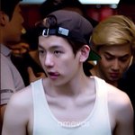[EXO] <b>쇄골</b> 쩌네