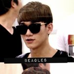 [EXO] 종대 입국하며 홈마들한테 인사함
