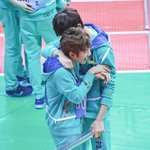 [EXO] 귓속말을 <b>끈적</b>하게할일 ㅠㅠ?
