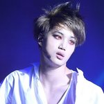 [EXO] 빨간렌즈도 <b>소화</b>함