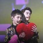 [EXO] 디오 살빼야된다