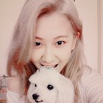 금발한 백예린