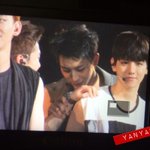 [EXO] 숙제라인ㅋ 타오랑민석이 손등뽀뽀ㅋㅋㅋㅋㅋ