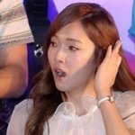 피곤을 <b>봉인</b>해제한 아이돌들