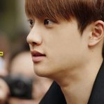 [EXO] 경수<b>이사진</b>너무좋다