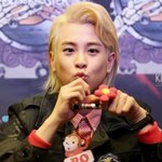 <b>이모</b>머리 생각나는 남자 아이돌들