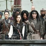 [<b>해적</b>] 설리 손예진 옆에 있으니까 일반인