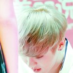 [EXO] 나는 분명 잘못한게 없는데 루한에게 심장<b>폭행</b>을 당했다