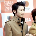 [EXO] <b>여덕</b>이라는 애들 걔네 앨범 사주냐?