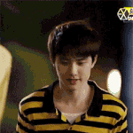 [EXO] 뜬금인데 이거경수어깨 좀 넓어보이지않음?
