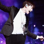 [EXO] 찬열이 <b>필러맞음</b>?