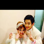 [EXO] 야이여자변백<b>무릎</b>에앉은거?