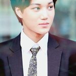 [EXO] 난 그저께 카이 정장입은거꿈