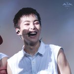 [EXO] 아까팔뚝<b>주인</b>