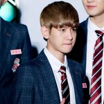 [EXO] 백현 어제 <b>뮤지컬</b>에서 울었다거????????????