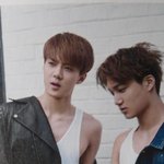 [EXO] 얘네 우리 자지말라고 <b>작정</b>한듯