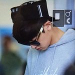 [찬열] 여리 이어폰줄 꼬여서 <b>꼬물</b>댐 ㅠㅠ