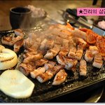 버릴 게 없는 기특한 <b>돼지</b>
